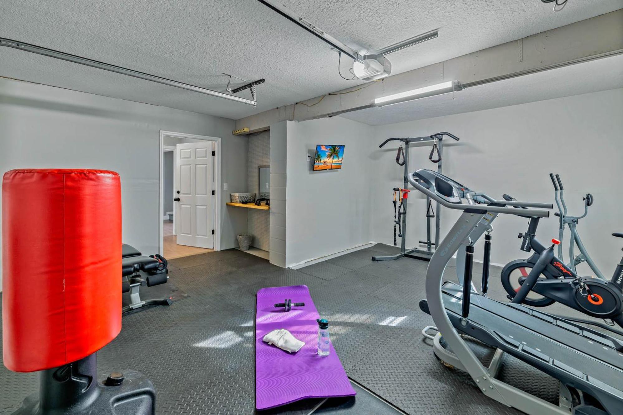 5 Bed3Bath Waterfront Pool Home With Full Gym, Office, And Heated Pool! Hernando Beach Exterior foto